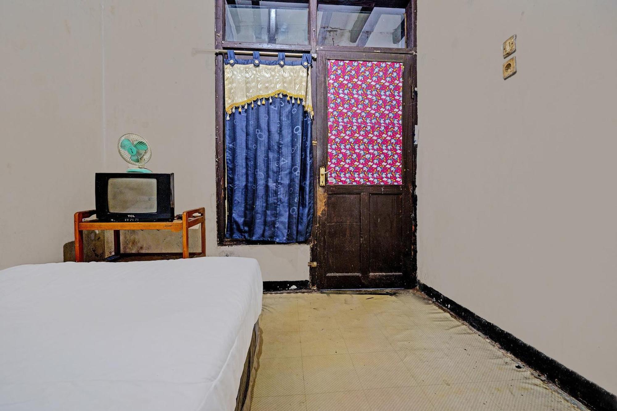 Oyo Life 92709 Kost Teras Cikapundung Syariah Hotel Bandung Ngoại thất bức ảnh