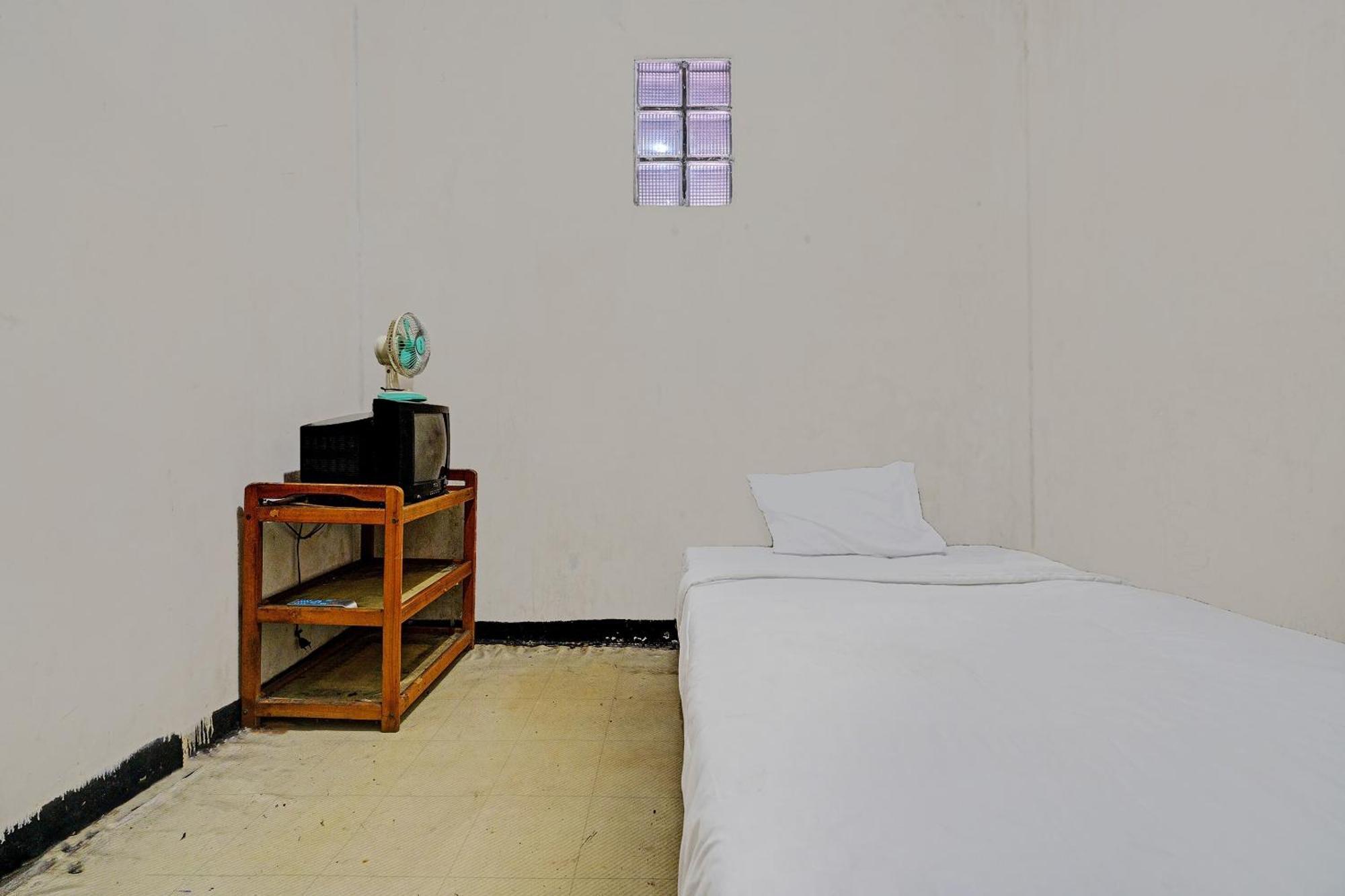 Oyo Life 92709 Kost Teras Cikapundung Syariah Hotel Bandung Ngoại thất bức ảnh